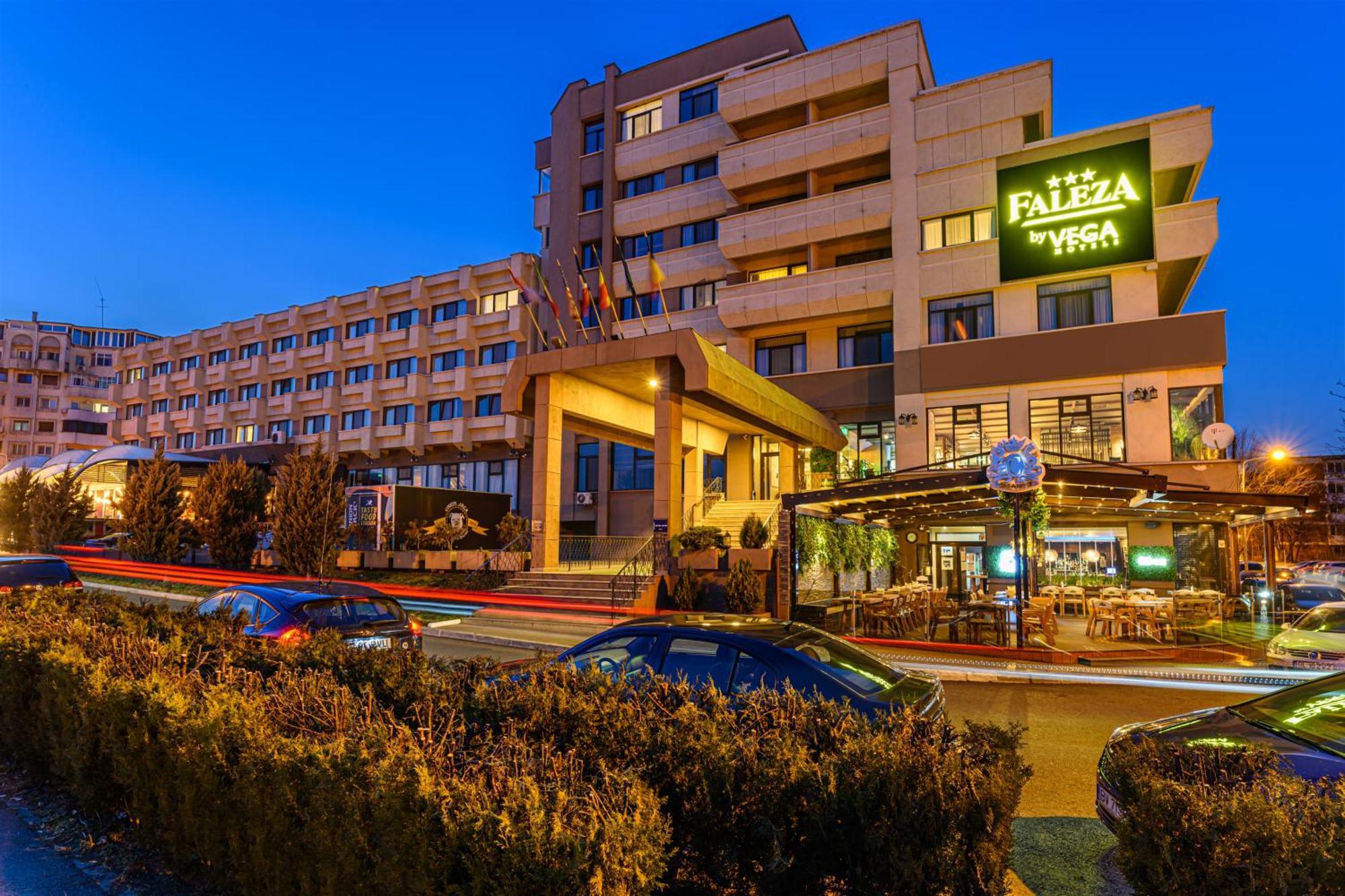 Faleza Hotel By Vega Galaţi Eksteriør billede