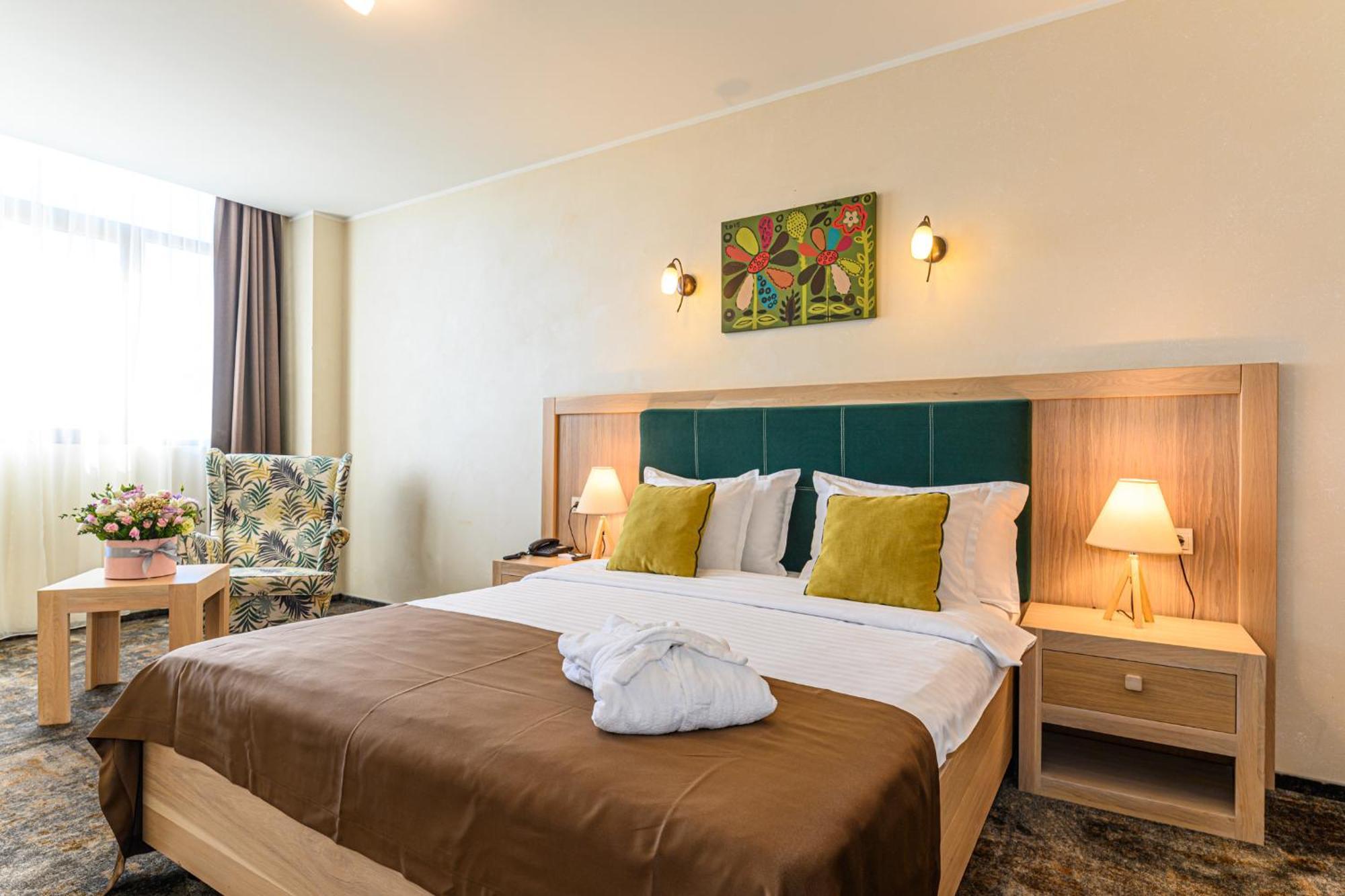 Faleza Hotel By Vega Galaţi Eksteriør billede